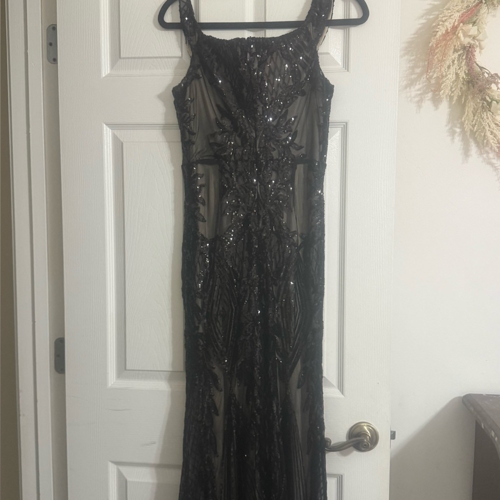 Elegant Black Sequin Evening Gown
